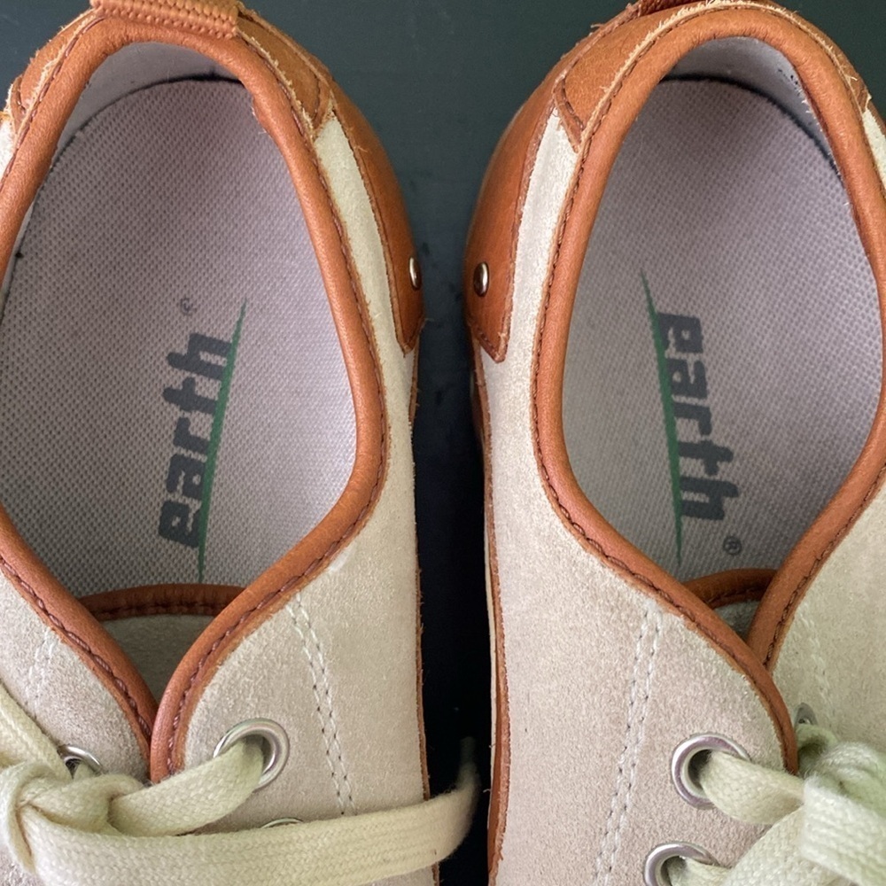 Earth Harbor Leather Suede Lace Up Sneakers Shoes Powder Cream & Tan Size 6 - Picture 6 of 12